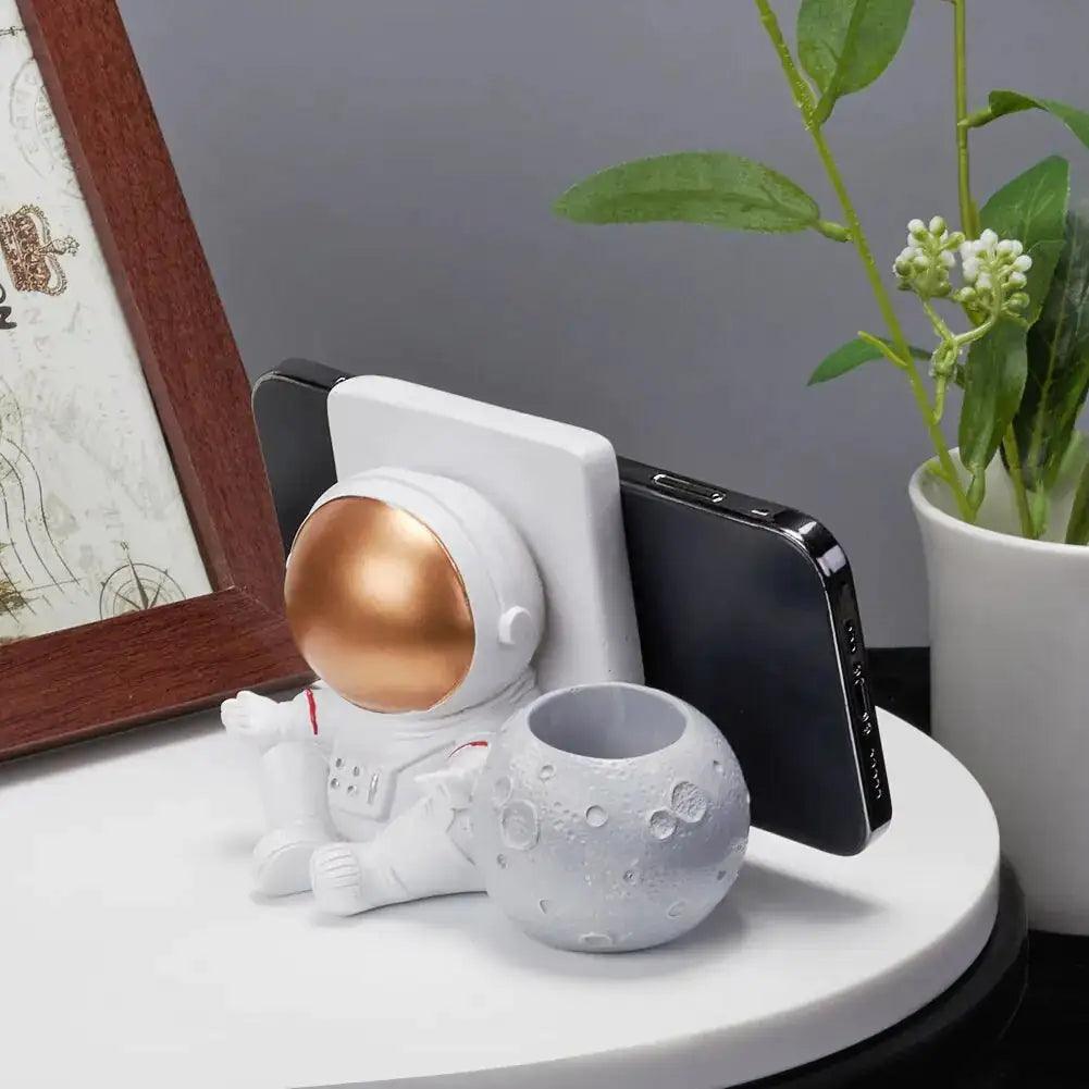 Astronaut Shape Phone Holder - Emporium WRJJ