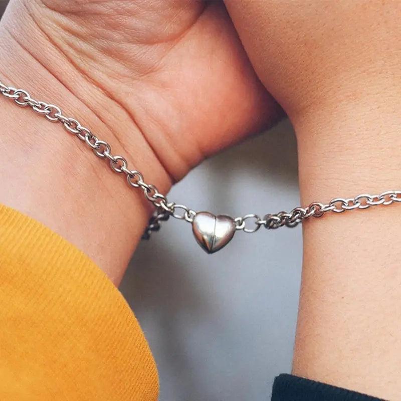 2Pcs Heart Magnet Bracelet for Lovers - Emporium WRJJ